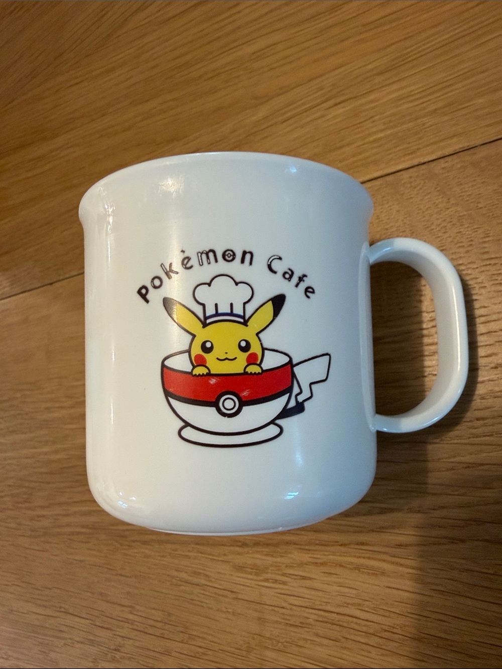 Small White Pokemon Cafe plastic Mug